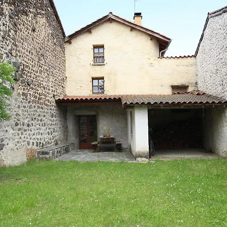 Holiday home Charmante Maison En Pierres Avec Terrasse, Proche Cite Medievale, Nature Et - Fr-1-582-19